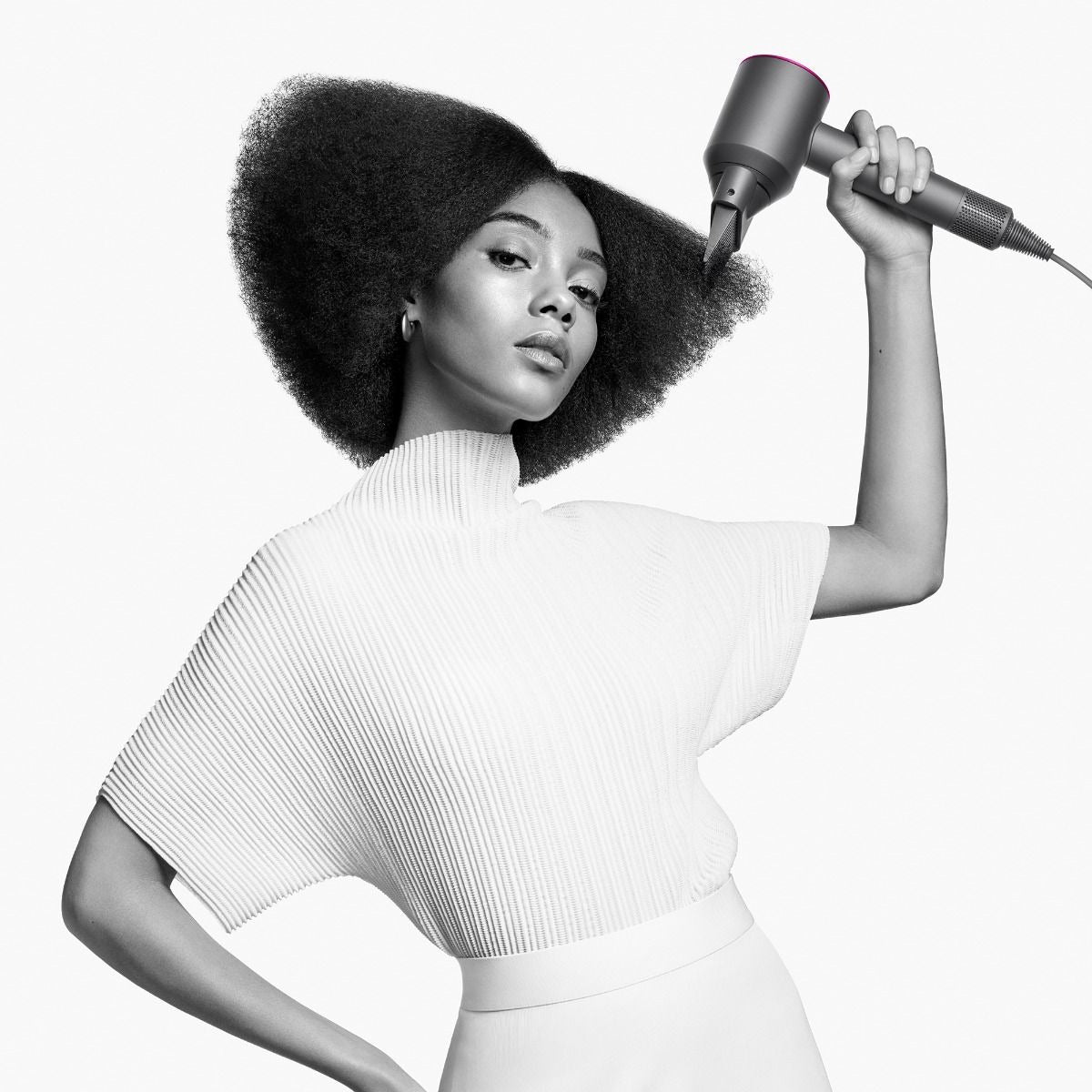 Secador de Pelo Dyson Supersonic™ Hierro/Fucsia